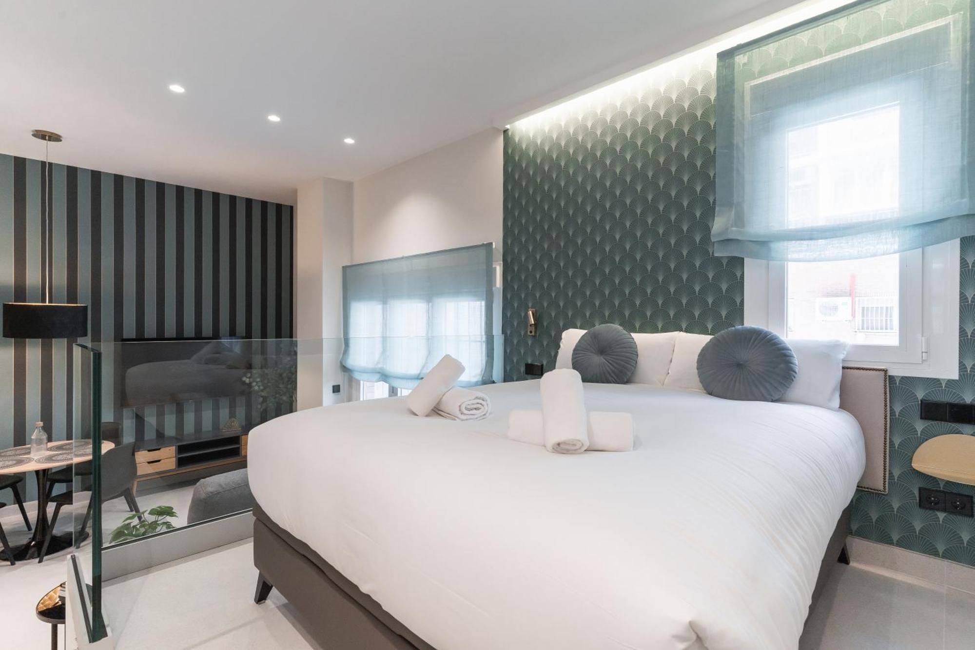 Laurel-Mintystay Apartments Madrid Luaran gambar