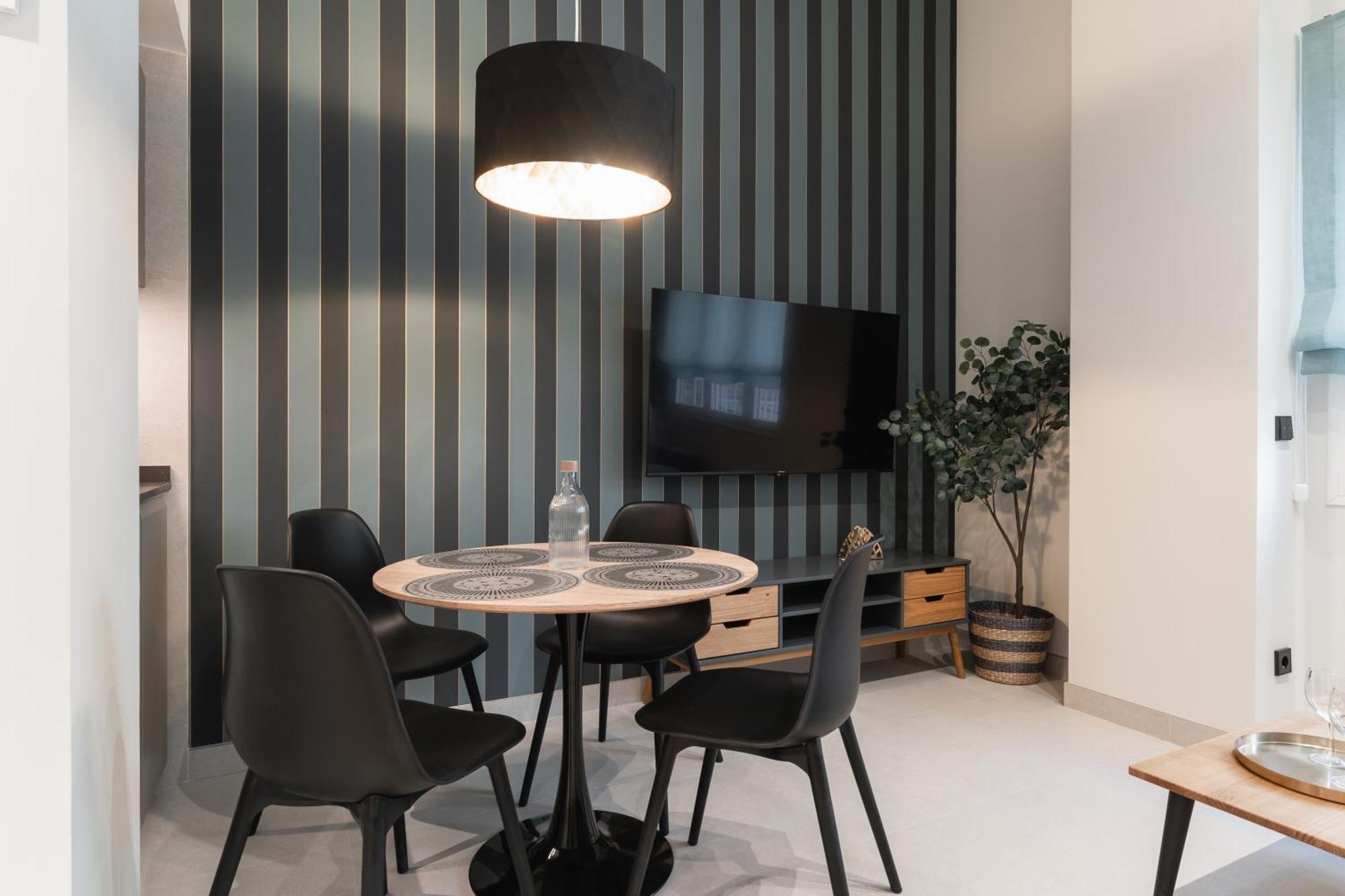 Laurel-Mintystay Apartments Madrid Luaran gambar