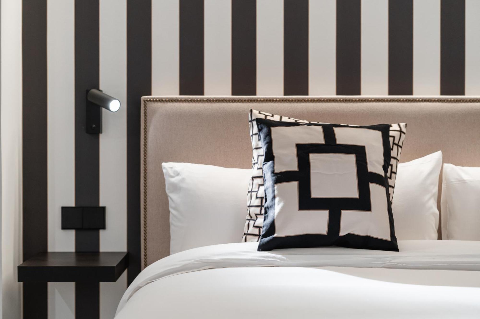 Laurel-Mintystay Apartments Madrid Luaran gambar