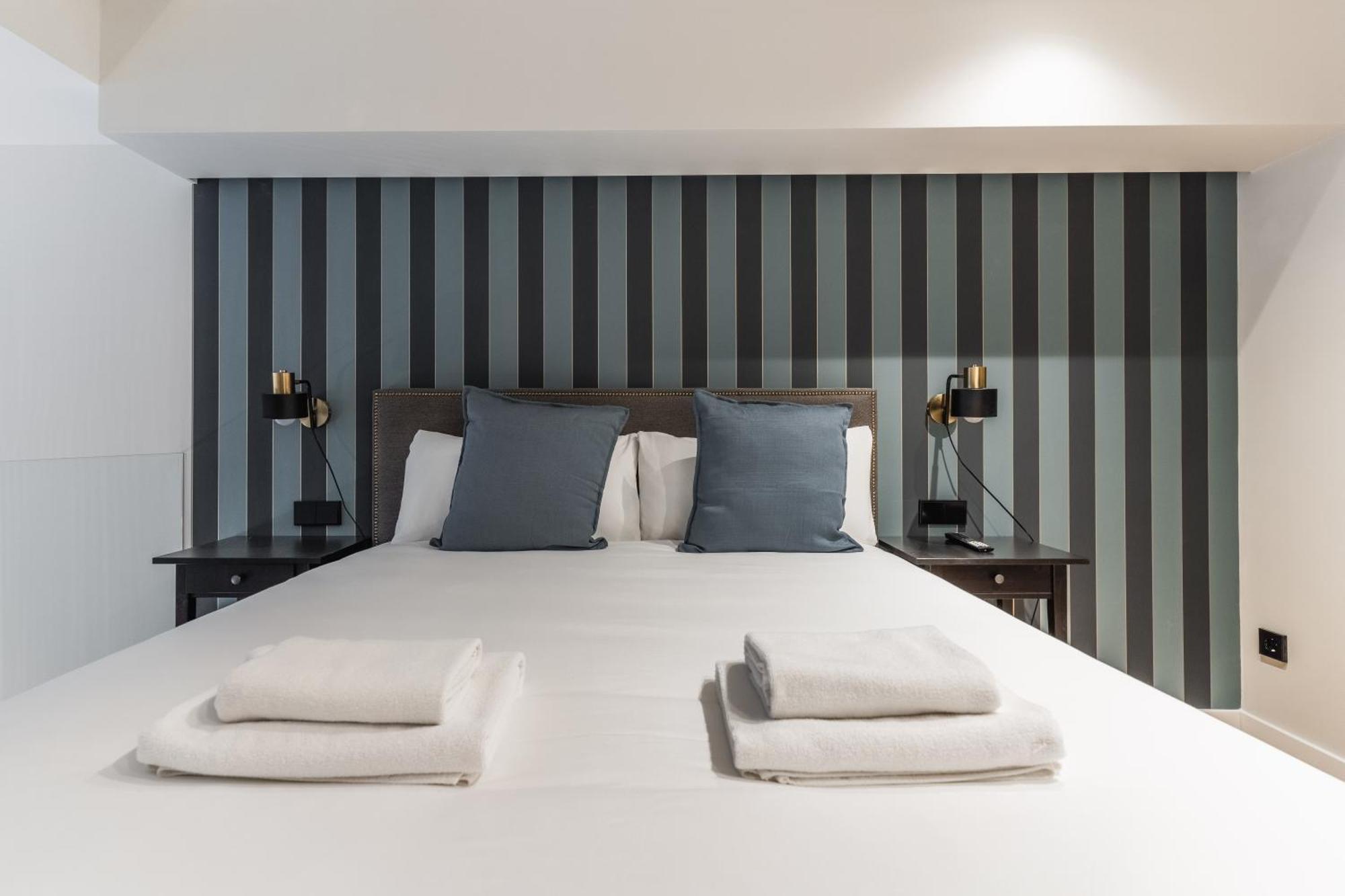 Laurel-Mintystay Apartments Madrid Luaran gambar